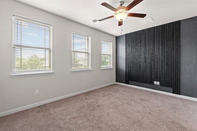 Building Photo - 7907 Mellencamp Dr