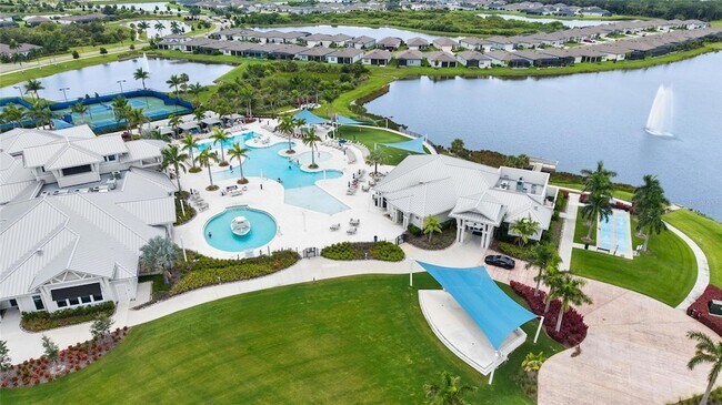 Building Photo - 9454 Ballaster Pointe Lp