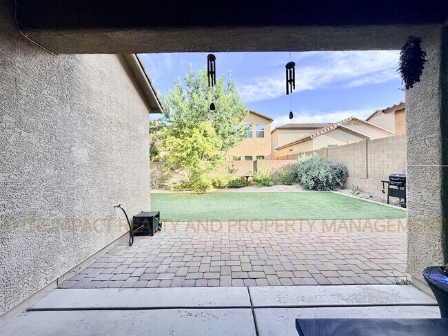 Building Photo - 10728 E Sanctuary Ridge Ln