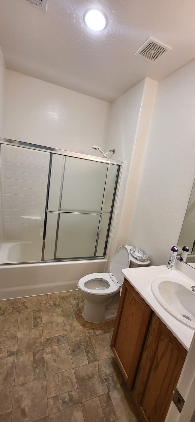 Building Photo - 3308 Flinthead Dr