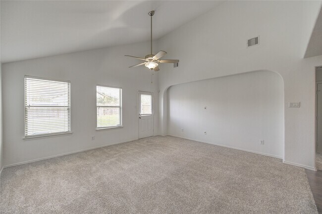 Building Photo - 2010 Louetta Stream Way