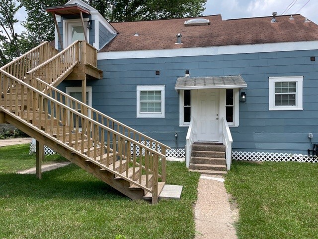 Building Photo - 501 Johnson St