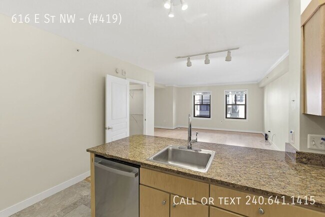 Building Photo - 616 E St NW