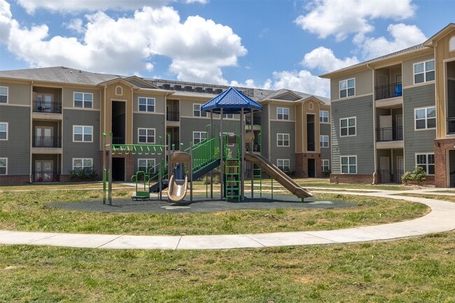 Building Photo - 4101 5th Ave