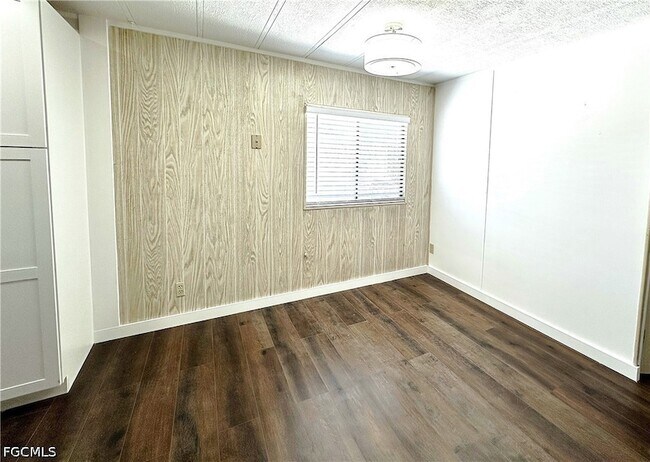 Building Photo - 16004 Tangelo Way
