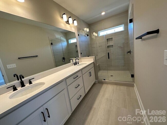 Building Photo - 5715 Gulch Pl