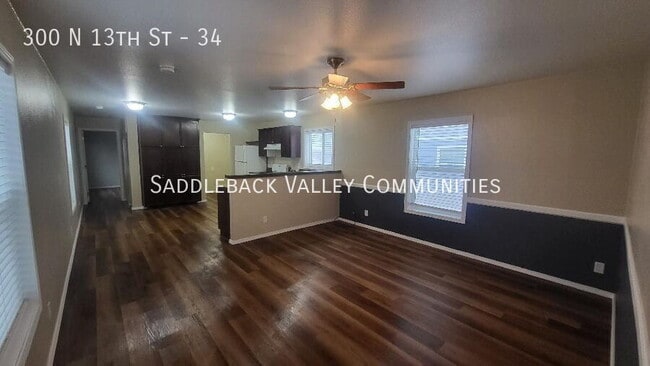 Building Photo - 300 N 13th St