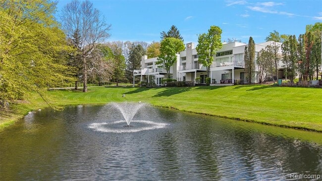 Building Photo - 1756 Alexander Dr