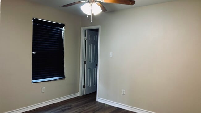 Building Photo - 332 Silverleaf Oak