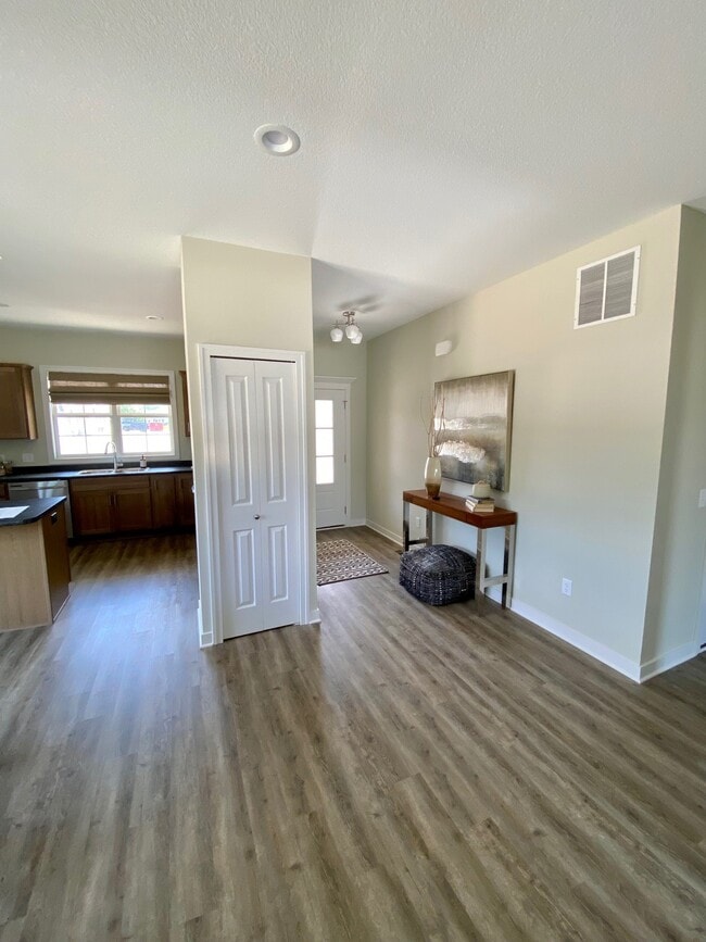 Building Photo - 5426 Copper Horse Trl