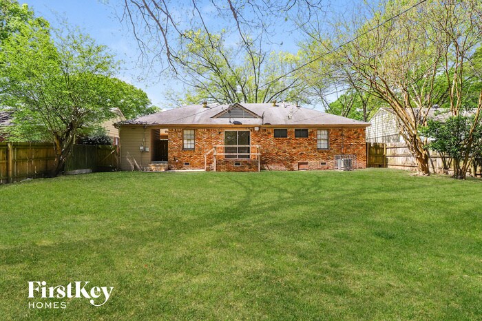 Building Photo - 1672 Sterling Dr