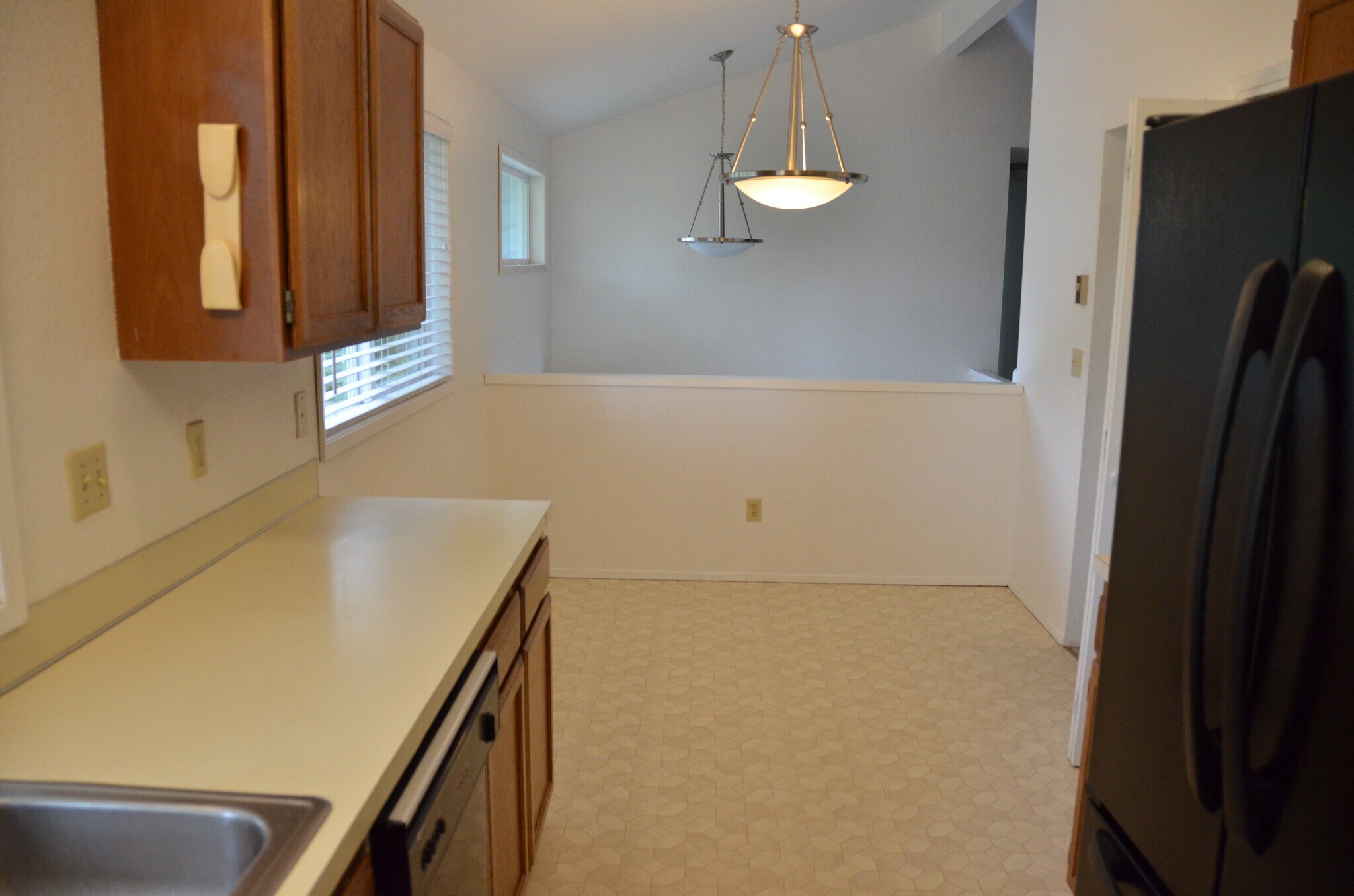 Building Photo - 3700 Beazer