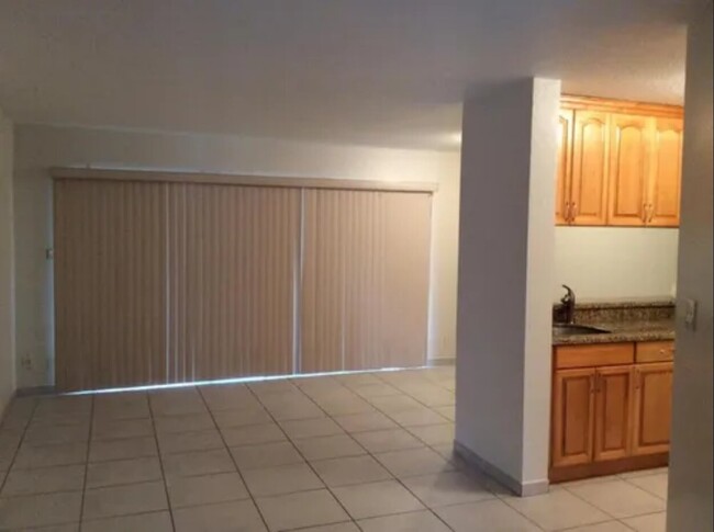 Building Photo - 14004 SW 93rd Ln
