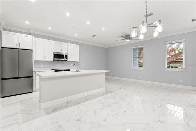 Building Photo - 2600 Kilgore St