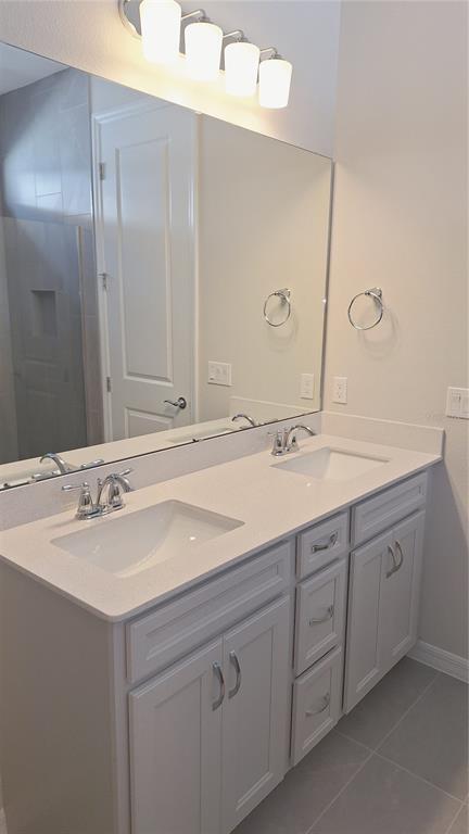 Building Photo - 2084 Branched Oak Rd