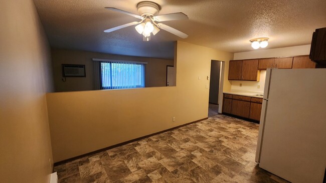 Building Photo - Available now! 2 Bedroom, 1 Bathroom Apart...