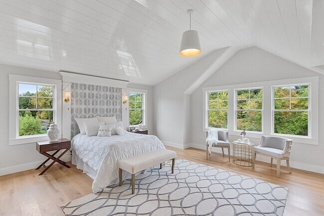 Building Photo - 38 McCallar Ln