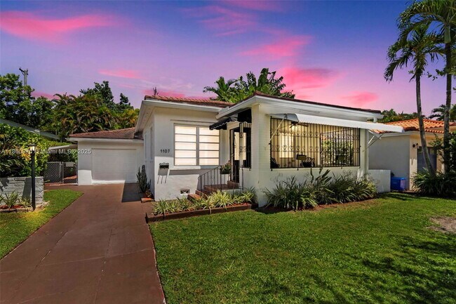 Primary Photo - 1107 El Rado St