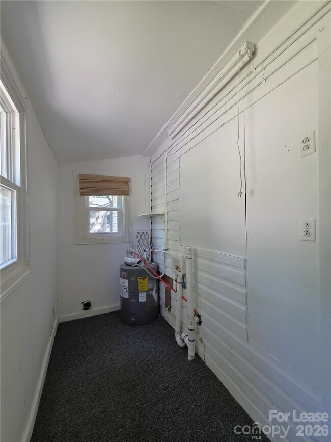 Building Photo - 5830 US-601