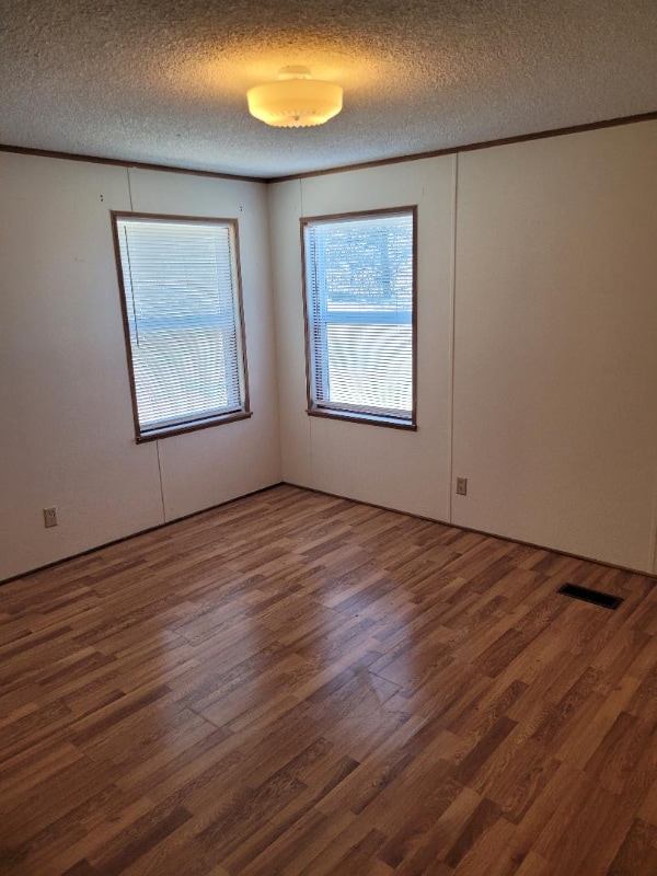 Building Photo - 3841 SE 85th St