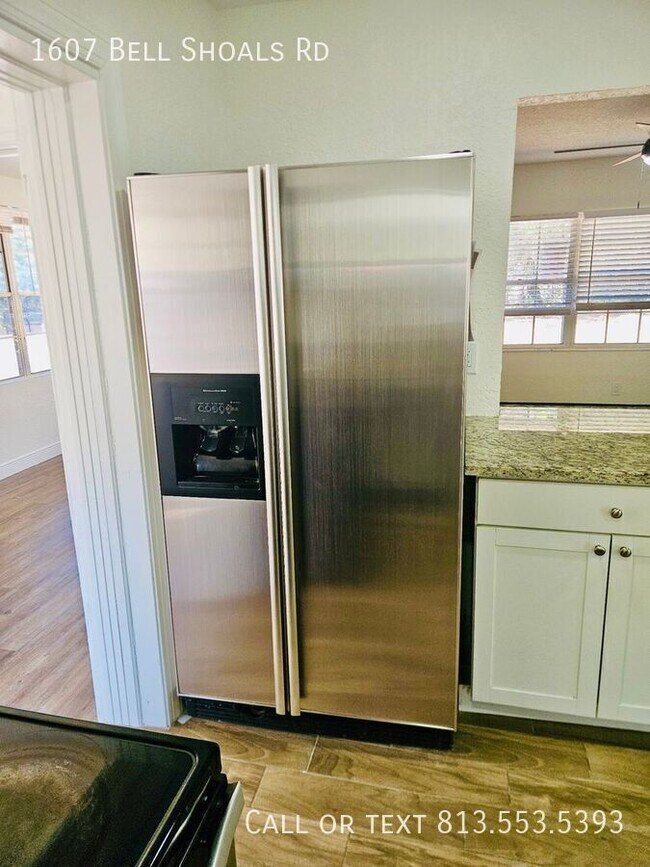 Building Photo - 1607 Bell Shoals Rd