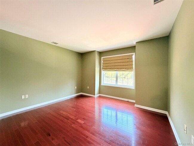 Building Photo - 943 Tower Ridge Cir