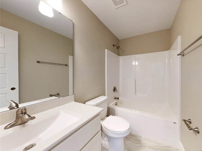 Building Photo - 1047 Timber Bluff Dr