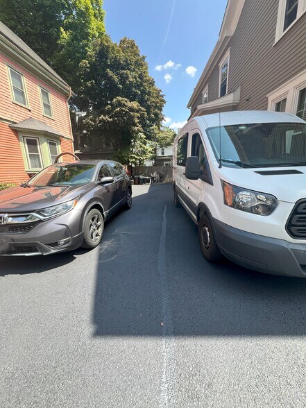 Tandem Parking - 55 Highland Ave