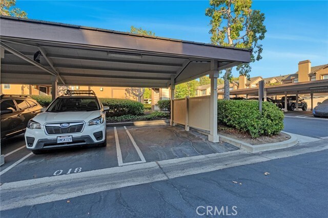 Building Photo - 922 S Country Glen Way