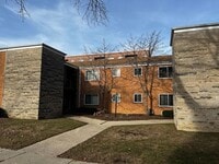 Building Photo - 1384 Brown St