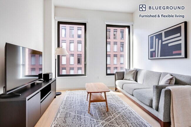 Primary Photo - 244 W 29th St