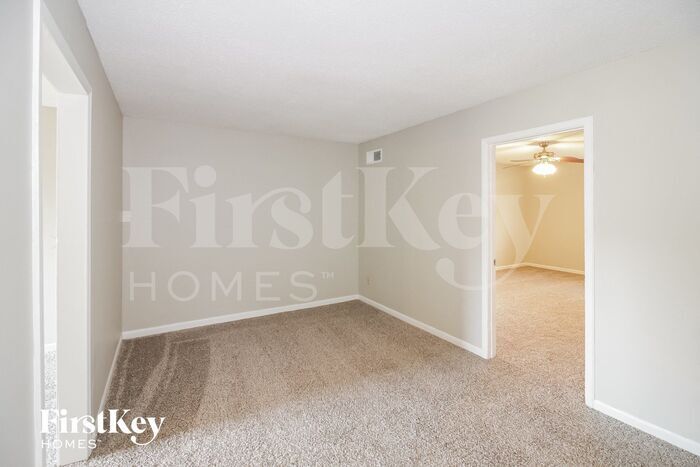 Building Photo - 6635 Wesfield Cove