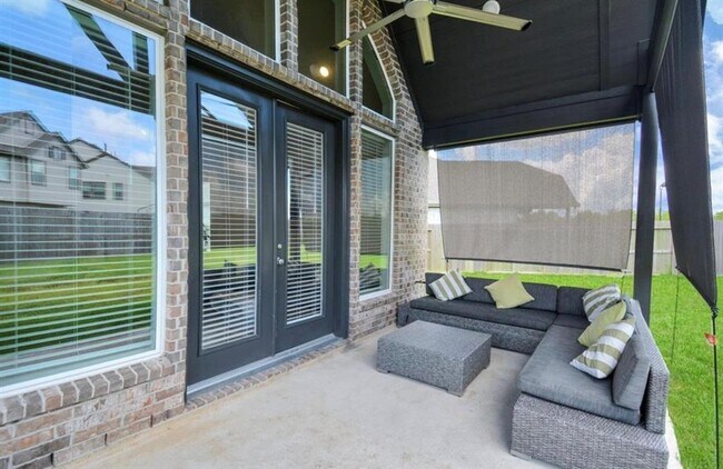 Building Photo - 8707 Morris Wds Dr