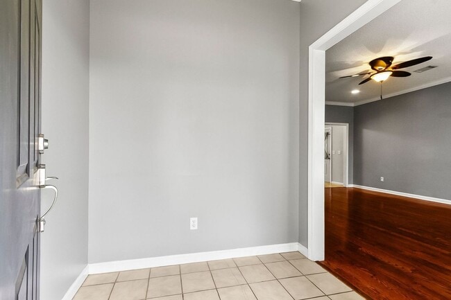 Building Photo - 4310 Revere Way
