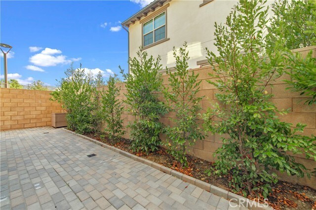 Building Photo - 31983 Paseo Bridal