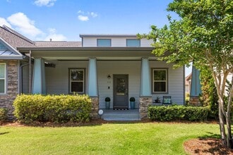 Building Photo - 828 Cannon Ln