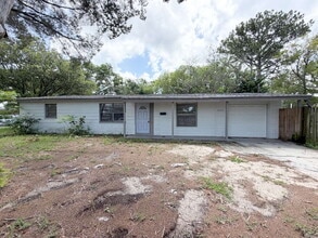 Building Photo - "Charming 3-Bed, 2-Bath on Jackson Street"