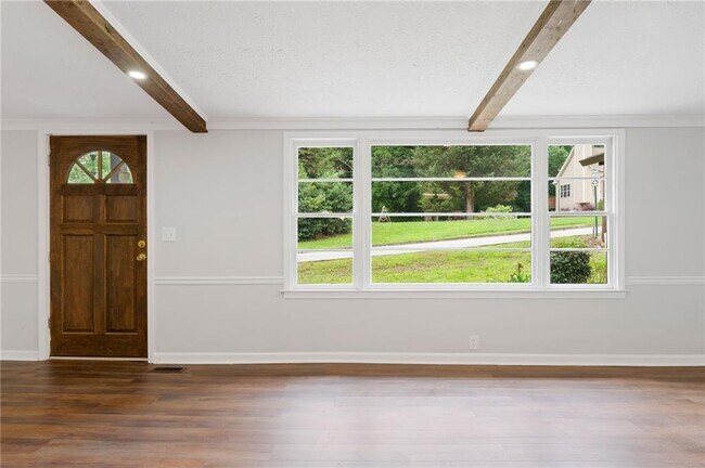 Building Photo - 119 McBee St