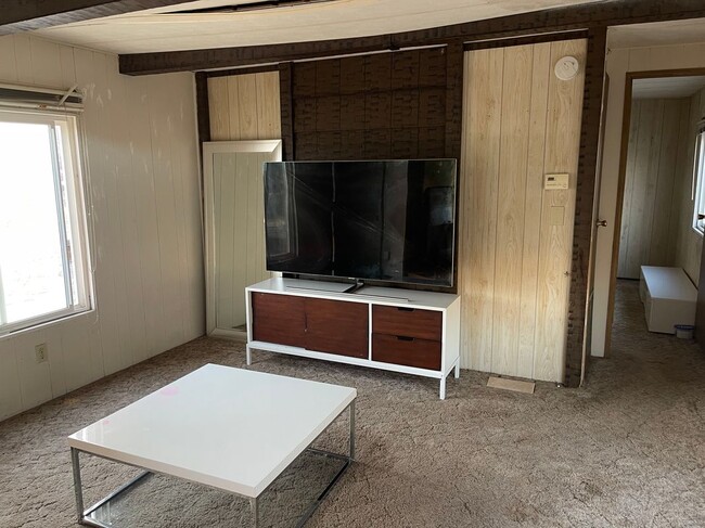 Building Photo - 37575 Shadybrook Ln