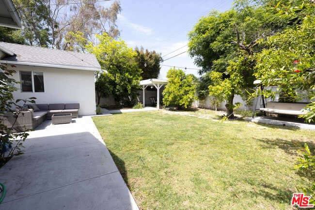 Building Photo - 19119 Sylvan St