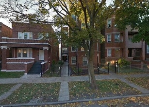 Building Photo - 6928 S Green St