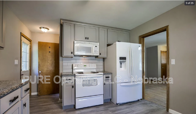 Building Photo - 7764 Maywood St
