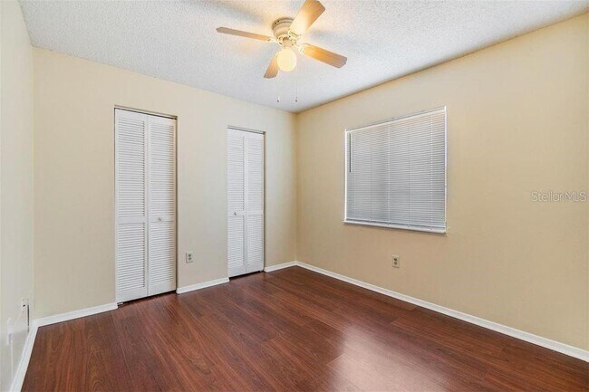 Building Photo - 3302 Laurel Dale Dr