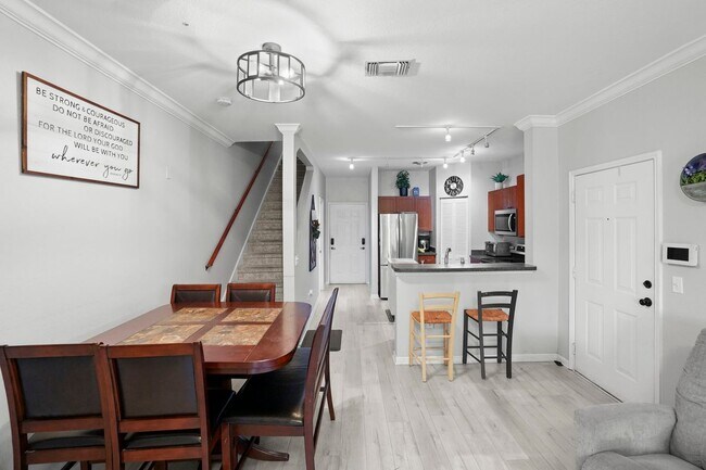 Building Photo - 2173 Tuscany Trace