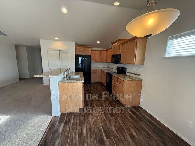 Building Photo - 101 N Voyage Ave