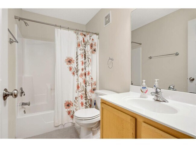 Building Photo - 14009 52nd Ave N