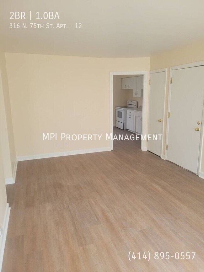 Building Photo - 316 N 75th St