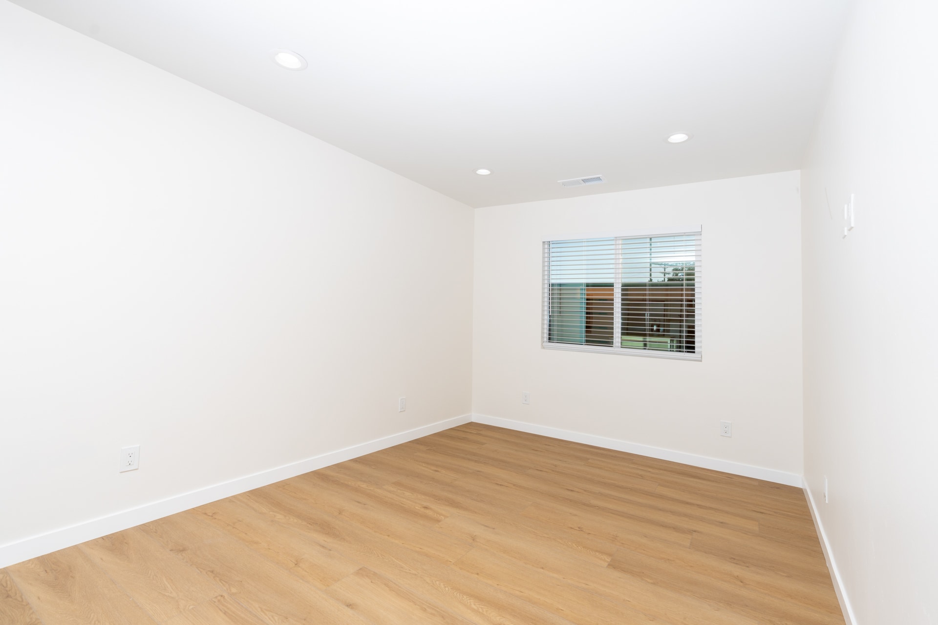 Building Photo - 4826 Rolando Blvd