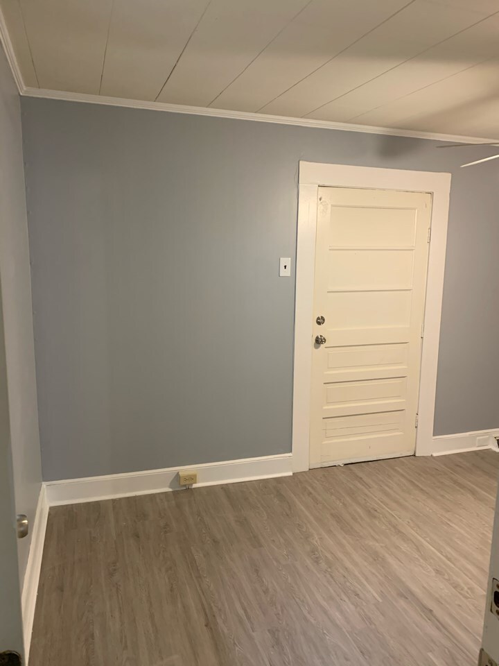 Building Photo - 2408 Harvard Ave