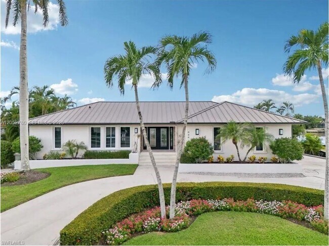 Building Photo - 444 N Barfield Dr